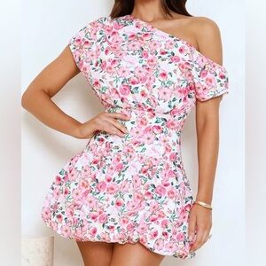 Petal kisses one should mini dress pink